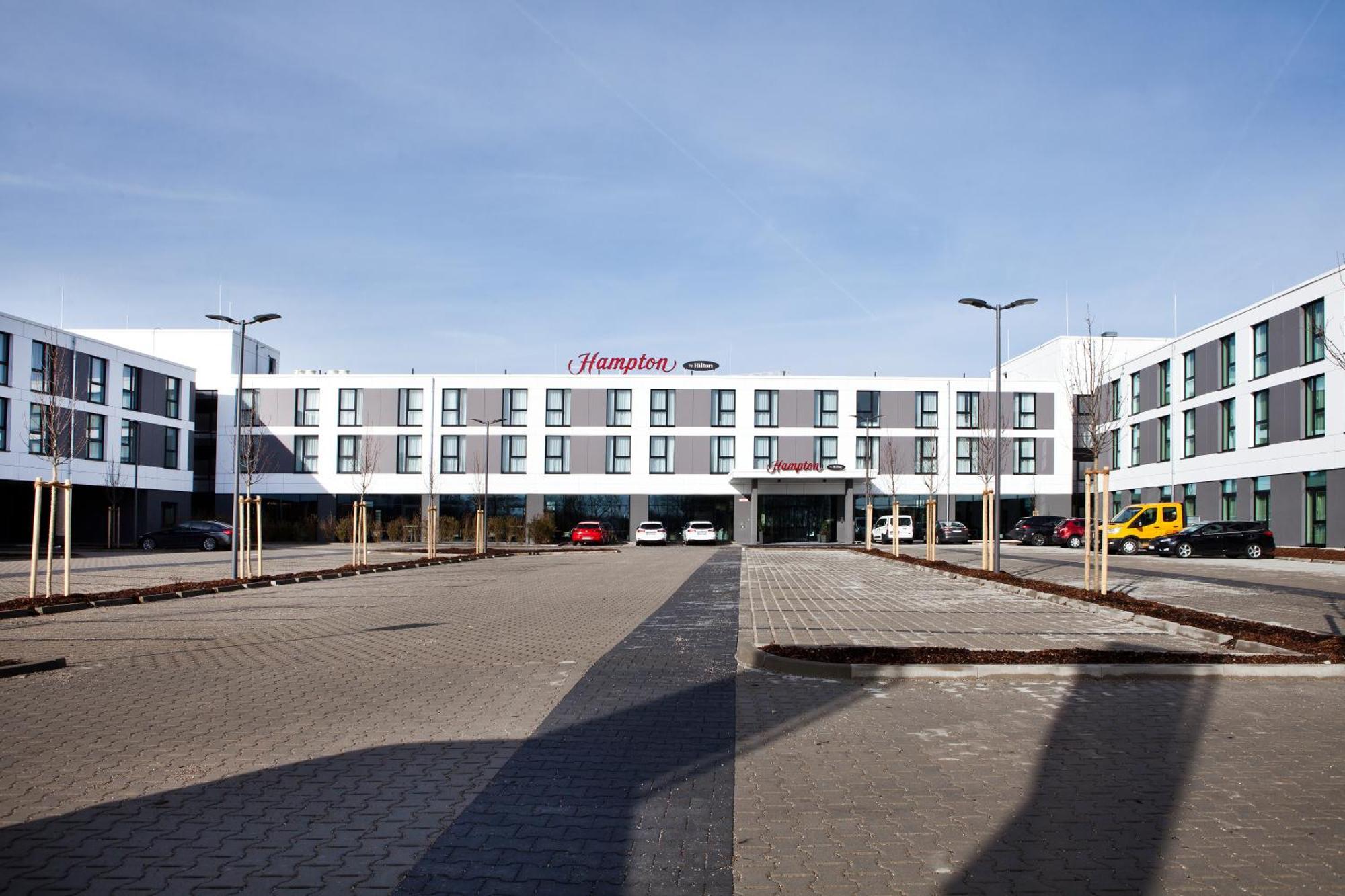 Hampton By Hilton Munich Airport South Ξενοδοχείο Χαλμπεργκμόος Εξωτερικό φωτογραφία