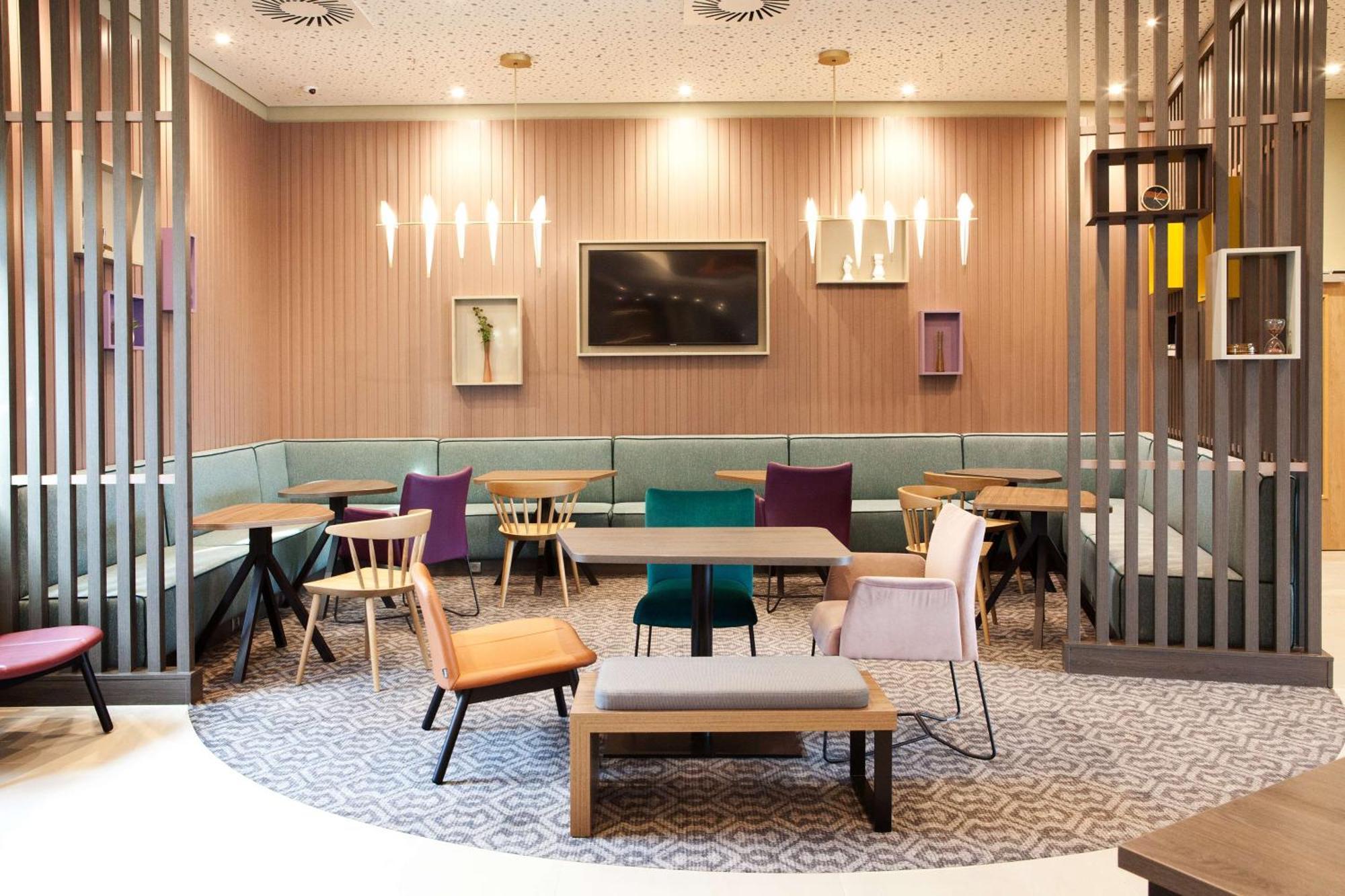 Hampton By Hilton Munich Airport South Ξενοδοχείο Χαλμπεργκμόος Εξωτερικό φωτογραφία